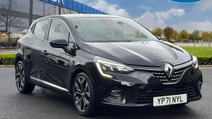 Used Renault Clio V Version S 90 HP (66 kW) 2021 Hatchback