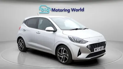 Silver Used 2022 Hyundai i10 Premium Hatchback | £12,940 (Fair price)