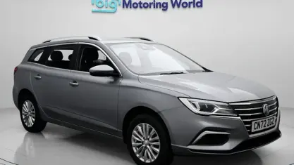 Used MG MG5 EV Exclusive 114 kW (156 HP) 2022 Silver Estate