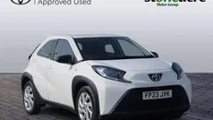 White Used 2023 Toyota Aygo PURE Hatchback | £13,000 (Fair price)