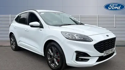 Used Ford Kuga ST-Line 150 HP (110 kW) 2023 White SUV
