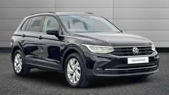 Black Used 2022 VW Tiguan Life SUV | £19,790 (Fair price)