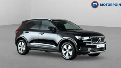 Used Volvo XC40 Momentum 163 HP (119 kW) 2021 Black SUV