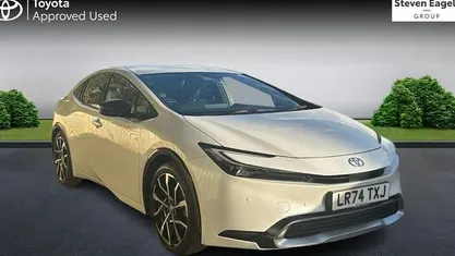 Used Toyota Prius 223 HP (164 kW) 2025 Hatchback