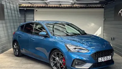 Używany Ford Focus ST 280 KM (205 kW) 2020 Niebieski Hatchback