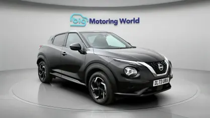 Usado Nissan Juke N-Connecta 114 HP (83 kW) 2023 Preto SUV