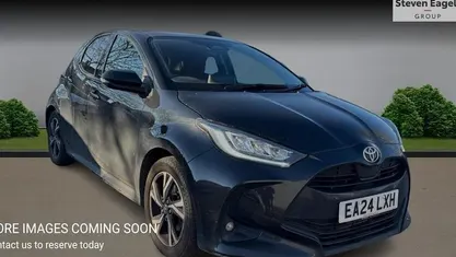 Used Toyota Yaris Hybrid Design 116 HP (85 kW) 2026 Hatchback