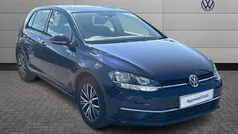 Blue Used 2018 VW Golf VII SE Hatchback | £14,490 (Fair price)