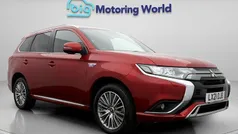 Used 2020 Mitsubishi Outlander P-HEV Estate | £17,400 (Fair price)