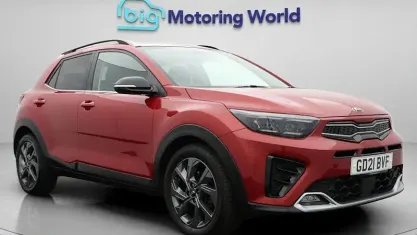 Used Kia Stonic GT-Line 120 HP (88 kW) 2021 Red SUV