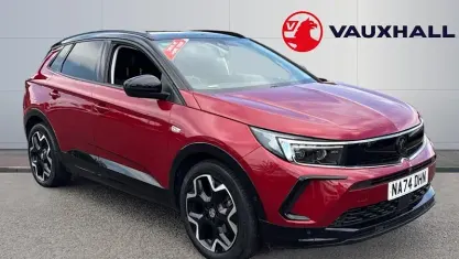 Used Vauxhall Grandland X Ultimate 131 HP (96 kW) 2024 Red SUV