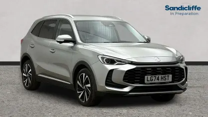 Used MG ZS Trophy 196 HP (144 kW) 2024 Metallic  monument silver SUV