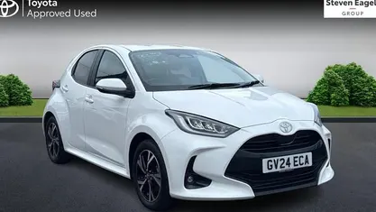 Used Toyota Yaris Hybrid Design 116 HP (85 kW) 2026 Hatchback