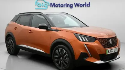 Used Peugeot e-2008 Premium 100 kW (136 HP) 2023 Orange SUV