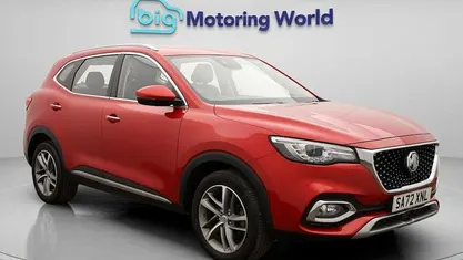 Used MG HS Excite 162 HP (119 kW) 2023 Red SUV