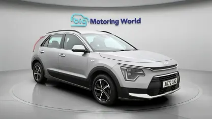 Used Kia Niro 141 HP (103 kW) 2023 Grey SUV