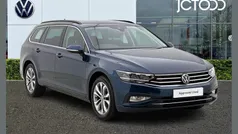 Blue Used 2022 VW Passat SE Estate | £21,483 (Fair price)