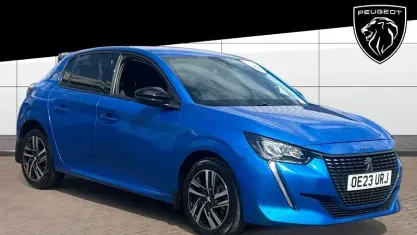 Used Peugeot 208 Allure+ 102 HP (75 kW) 2023 Blue Hatchback