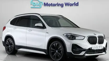 Usado BMW X1 Sport Line 220 HP (161 kW) 2022 Branco SUV