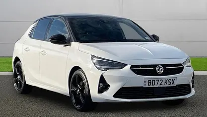 Used Vauxhall Corsa GS Line 101 HP (74 kW) 2022 White Hatchback