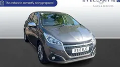 Used 2017 Peugeot 208 Allure Hatchback | £8,226 (Fair price)