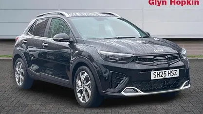 Used Kia Stonic GT-Line 99 HP (72 kW) 2025 SUV