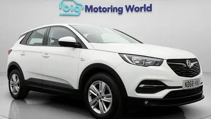 Used Vauxhall Grandland X S 131 HP (96 kW) 2019 SUV