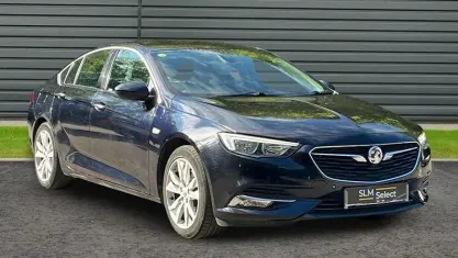 Second-hand Vauxhall Insignia Sport 170 CP (125 kW) 2020 Hatchback