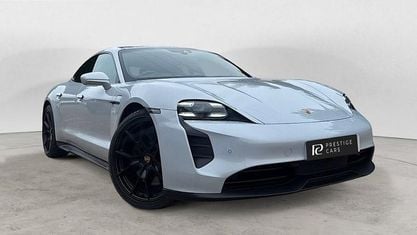 Begagnad Porsche Taycan 439 kW (598 HK) 2023 Sedan