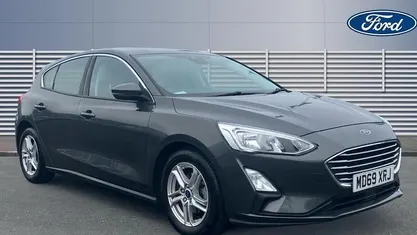 Used Ford Focus Zetec 125 HP (91 kW) 2020 Grey Hatchback