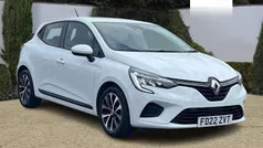 Used 2021 Renault Clio V Iconic Hatchback | £11,295 (Fair price)