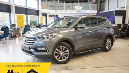 Used Hyundai Santa Fe Premium 200 HP (147 kW) 2015 Silver SUV