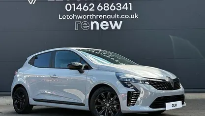 Used Renault Clio V 90 HP (66 kW) 2025 Hatchback