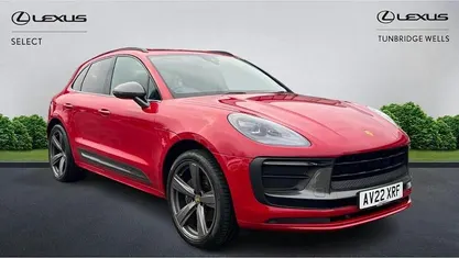 Used 2025 Porsche Macan SUV | £47,270 (Super price)