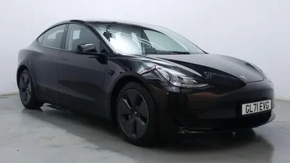 Black Used 2021 Tesla Model 3 Standard Range Sedan | £17,300 (Fair price)