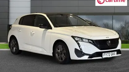 Used Peugeot 308 Active Premium 131 HP (96 kW) 2022 White Hatchback