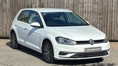 Used 2018 VW Golf VII SE Hatchback | £9,999 (Fair price)