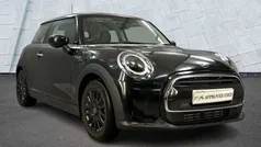 Used 2022 Mini Cooper Classic Hatchback | £15,495 (Fair price)