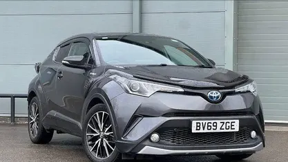 Used 2019 Toyota C-HR SUV | £16,280 (Fair price)