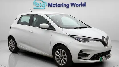 White Used 2022 Renault Zoe Version S Hatchback | £10,000 (Fair price)