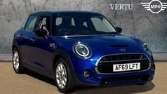 Blue Used 2019 Mini Cooper S Classic Hatchback | £14,977 (Fair price)