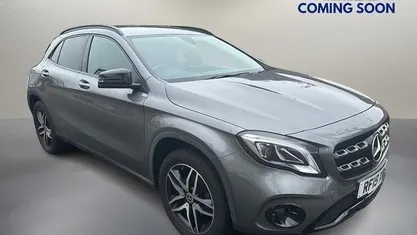 Used Mercedes GLA180 Urban 122 HP (89 kW) 2019 Grey SUV