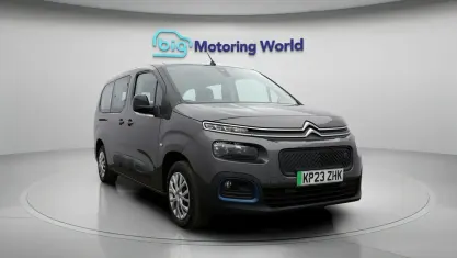 Used Citroën e-Berlingo Feel 100 kW (136 HP) 2023 Grey MPV