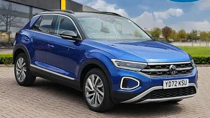Used VW T-Roc Style 150 HP (110 kW) 2022 Blue SUV