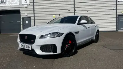 Usado Jaguar XF S 300 HP (220 kW) 2020 Sedan