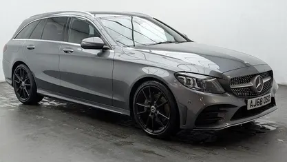 Used Mercedes C220 AMG Line Premium 194 HP (142 kW) 2018 Estate