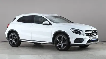 Used Mercedes GLA220 AMG Line Premium 177 HP (130 kW) 2018 White SUV