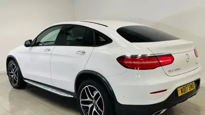 Used Mercedes GLC250 AMG Line Premium 204 HP (150 kW) 2019 SUV