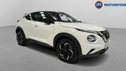 Used Nissan Juke N-Connecta 114 HP (83 kW) 2022 White SUV