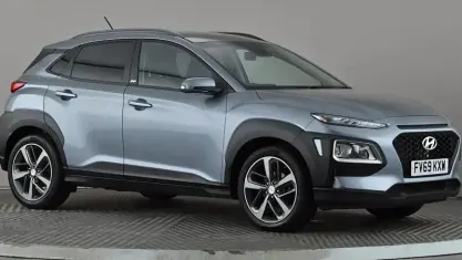 Używany Hyundai Kona Edition 120 KM (88 kW) 2019 Srebrny SUV